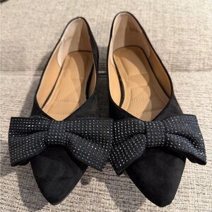 Kelly & Katie Black Pointed Toe Bow Flats Rhinestone Women’s 9M worn once! EUC